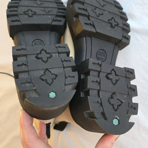 Timberland Everleigh 6-Inch Lace-Up Boot Women's Light Yellow Combat Boots - Picture 8 of 9